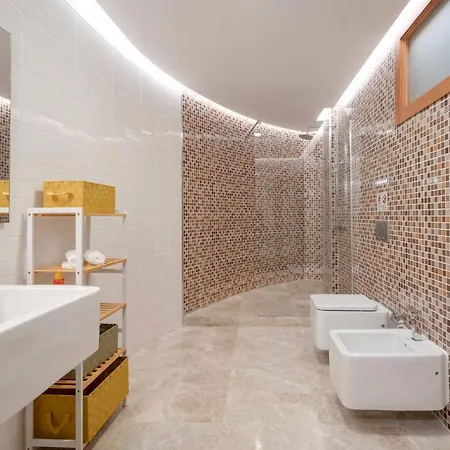 The Moss - Luxury In Near The Corralejo