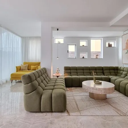 The Moss - Luxury In Near The Corralejo